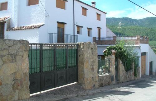 Cortijos Nuevos Apartment | La Casa Del Valle