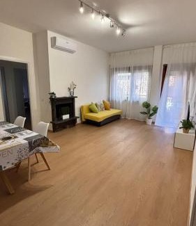 Quartiere XXXIV Lido di Ostia Levante Apartment | LA CASA DI ALICE 2