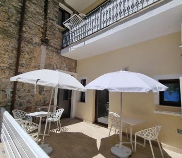 Palinuro House | La Casa di Antonio Rooms and Apartments