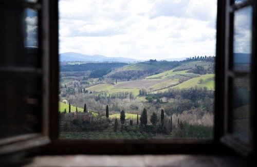 San Gimignano Apartment | La Casa di Bernard - with pool