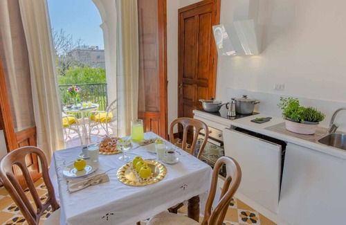 Brindisi Apartment | La Casa di Lucrezia - 8km from the beaches - 2 km from Brindisi airport