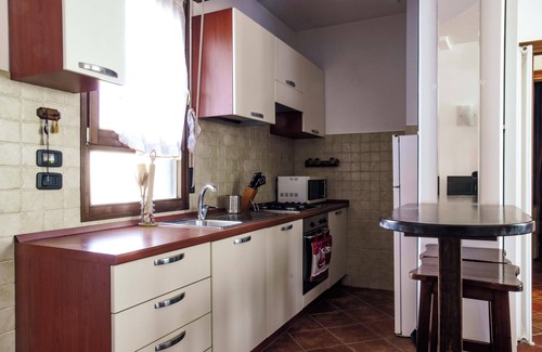 Senigallia Apartment | La Casa di Mari - One Bedroom Apartment, Sleeps 4