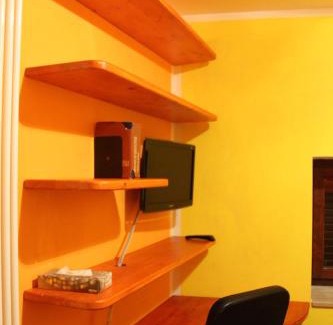 Pesche House | La casa di Mene & Lù
