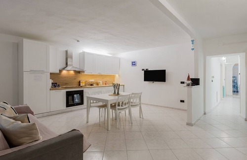 Livorno Apartment | La Casa di Nonno Roberto by Rentbeat