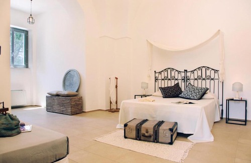 Uggiano la Chiesa Bed & Breakfast | La Casa di Ora