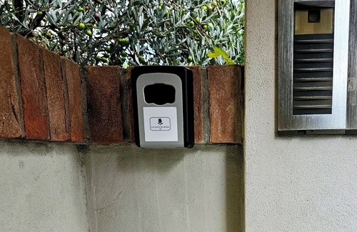Forli Apartment | La Casa Di Rosa, Confortevole Appartamento in Posizione Strategica a Forlì
