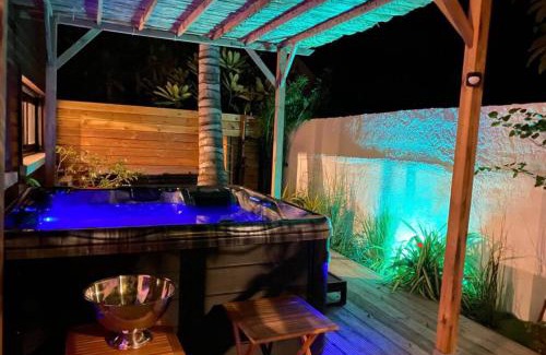 La Saline Les Bains Apartment | La Casa Edelia