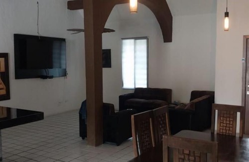 Alfredo V. Bonfil House | La casa Jorge & Marvin