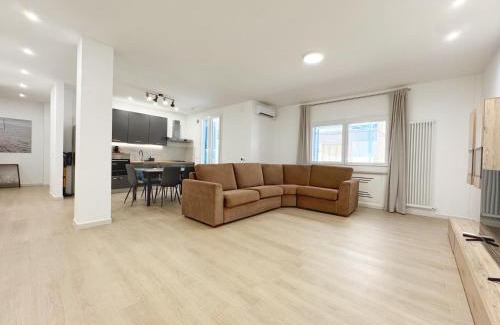 Mola di Bari Apartment | La casa sul porticciolo
