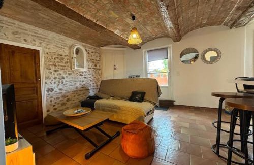 Claira Apartment | La casa terracotta