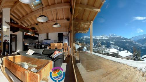 Les Chapelles House | La Case à Kio