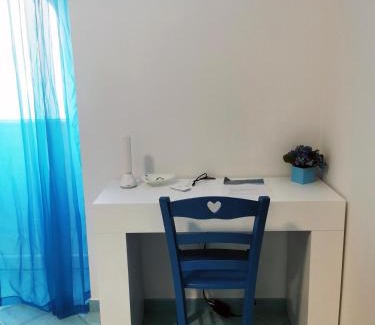 Ischia Porto Apartment | La casetta al porto