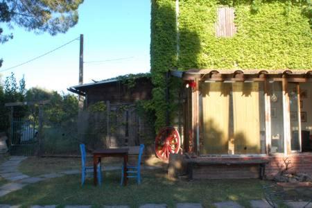 Braccagni House | La casetta di Asia e Petra