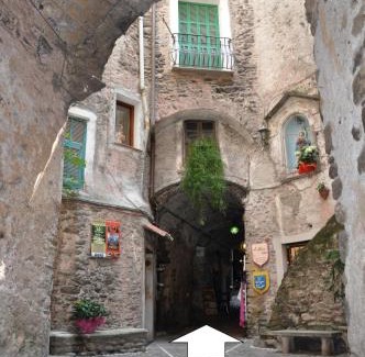Dolceacqua Apartment | La Casetta di Vale
