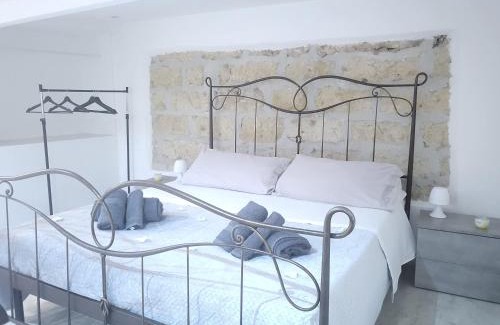 Borgo Vecchio Bed & Breakfast | La casetta nel vicolo