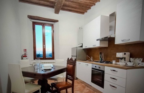 Vescovado Apartment | La Casina a perfect retreat immersed in the beauty of Tuscan nature.