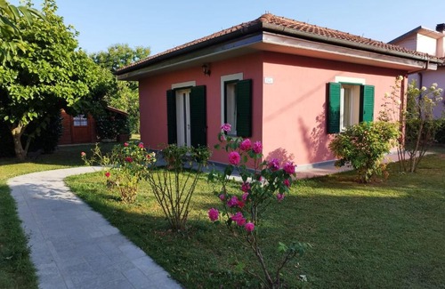 Mologno House | La Casina