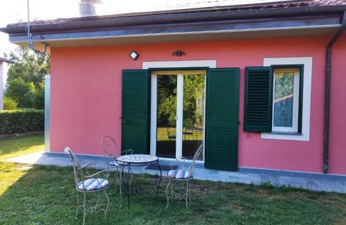 Mologno House | La Casina