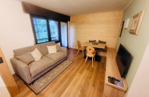 Madonna di Campiglio Apartment | La Casina sul Brenta - Madonna di Campiglio