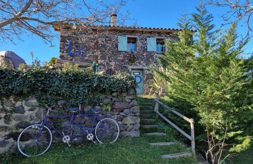 Santa Pau Ski Chalet | La Casita -Adults 0nly-