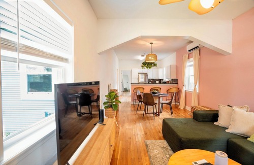 East Tampa House | -La Casita de Belen-Bungalow in Ybor City!1Mile