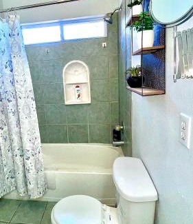 El Paso Apartment | La Casita de Lulu, in the Heart of West Side