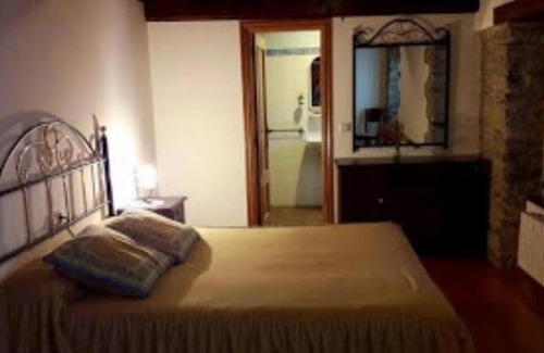 Oza-Cesuras House | La Casita do Soxal