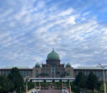 Putrajaya House | La Cassia - Comfortable, spacious, holiday home