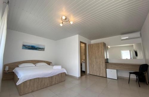 Navodari House | La Casute Tasaul
