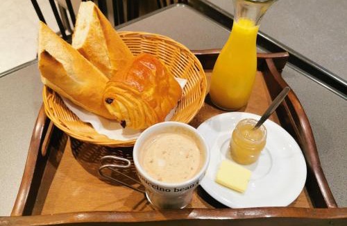 Ville Haute Bed & Breakfast | La chambre de pousse