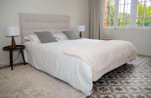 Lezat-sur-Leze House | La chambre du soleil