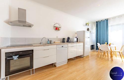 Saint-Florent Apartment | La Chrysalide by CozyLife - Centre Ville