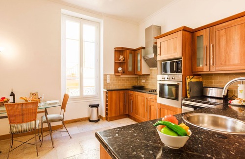 Villefranche-sur-Mer Apartment | LA CITTA VECCHIA AP2021 by RIVIERA HOLIDAY HOMES