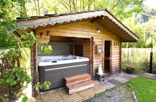 Le Bourg-d'Oisans Bed & Breakfast | La Clé des Bois