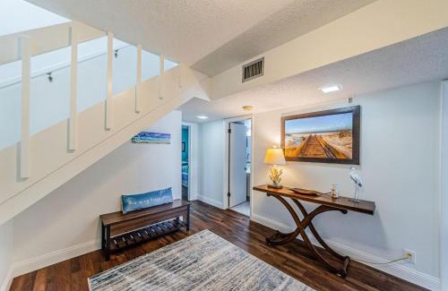 Belleair Beach Apartment | La Concha 2