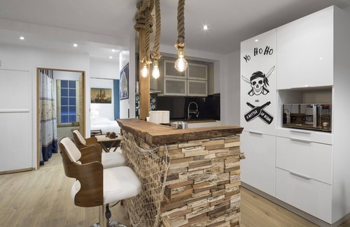 Intra Muros Apartment | La Cordée - Two Bedroom Apartment, Sleeps 6