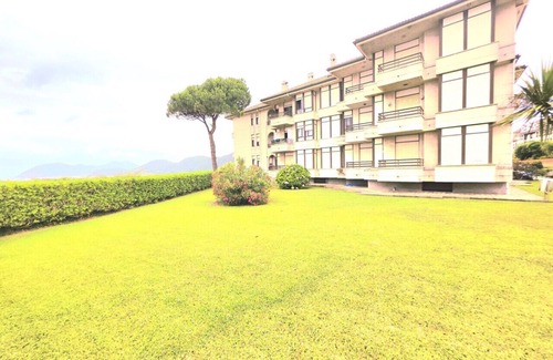 Noja Apartment | La Costa 36 Noja 6825