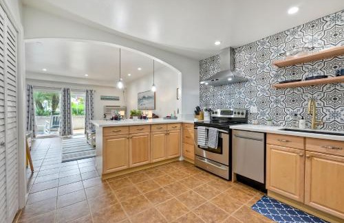 Carlsbad House | La Costa Escape - Pool, BBQ, Gated Parking