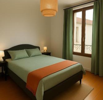 Crecy-en-Brie Apartment | La Crécynade - near Disneyland and Parrot World