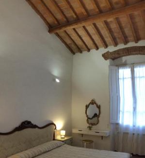 Santa Maria Novella Apartment | La Cupola delux room