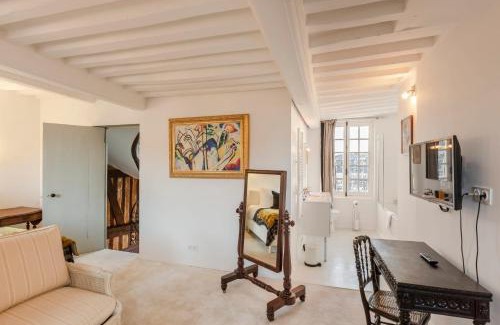 Honfleur House | La Demeure du Clocher 4 AC On the Port & Place Sainte-Catherine 8 g