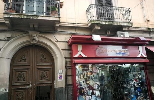 Secondigliano Apartment | LA DOLCE SOSTA A CASA DI LINDA