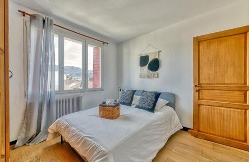 Quartier Exposition-Bajatiere Apartment | La Dolce Vita¶ Belle vue ¶ Confort ¶Proche TRAM