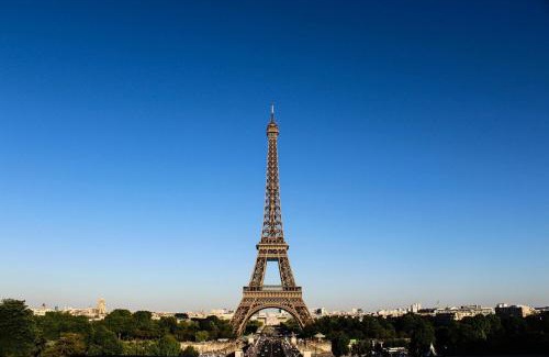 Chelles Apartment | La Dolce Vita I Disney Paris Balcon