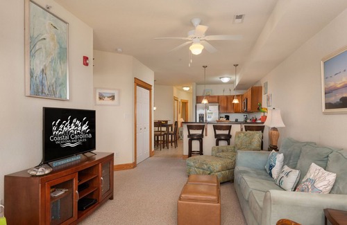 Nags Head Condo | La Dolce Vita II: Soundfront condo w/sunset views, community pool, 2 en-suites!