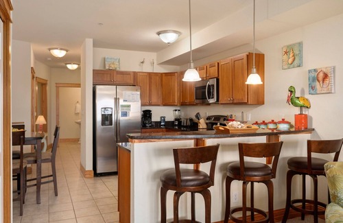 Nags Head Condo | La Dolce Vita II: Soundfront condo w/sunset views, community pool, 2 en-suites!