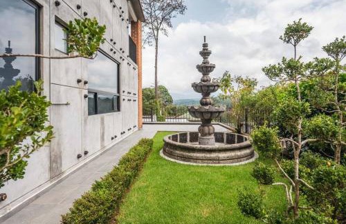 Valle de Bravo Apartment | La Fábrica #6 Can Bonastre