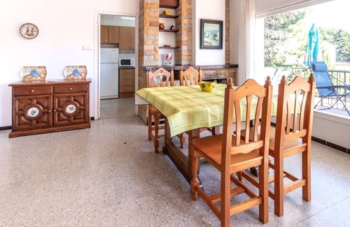 Llanca Apartment | La Farella 58 - Apartment close to the beach