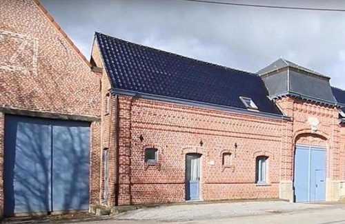 Templeuve House | La Ferme Bleue