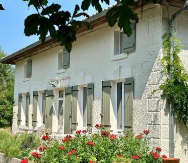 Saint-Julien-en-Born House | La Ferme du Miouat